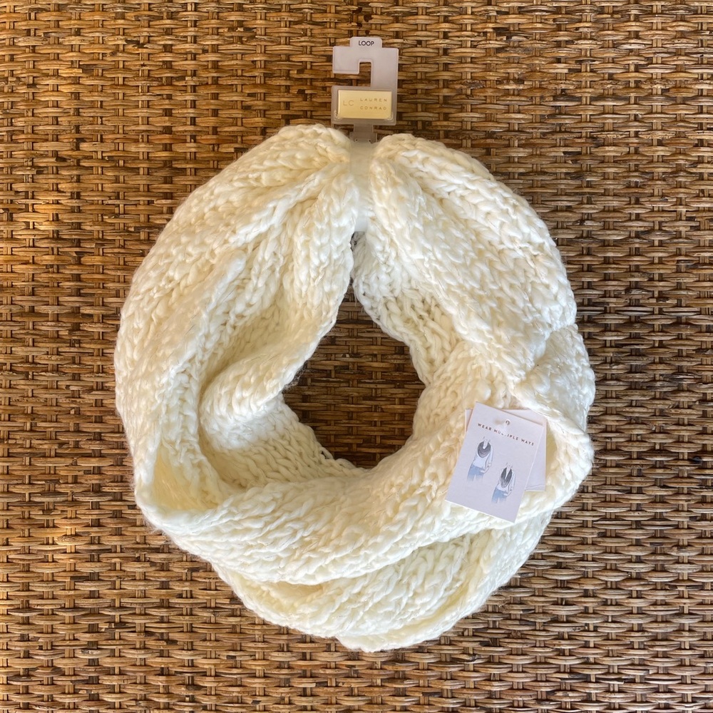 Lauren Conrad scarf